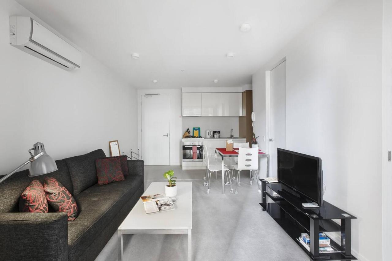 Central Sleek City Living Close To Everything Melbourne Bagian luar foto